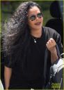 janet-jackson-jets-to-australia-04.jpg