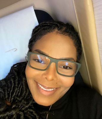 janet_instagram_281029.jpg