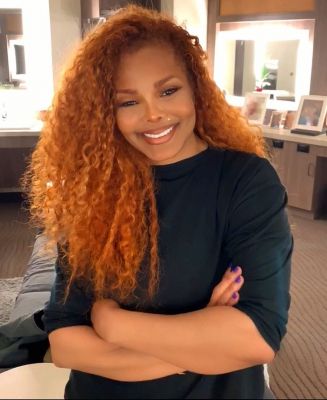 janet_instagram_282629.jpg