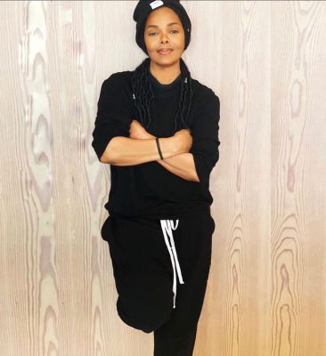 janet_instagram_282829.jpg