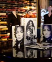 janetexpo_nyc_28629.jpg