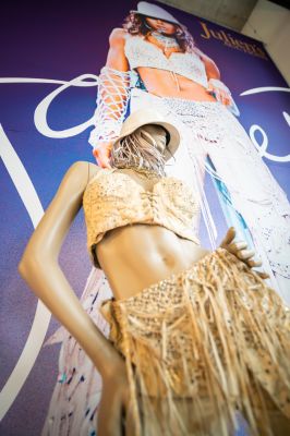 beverlyhills_juliensauctions_official_282429.jpg