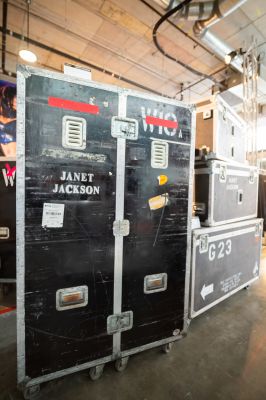 beverlyhills_juliensauctions_official_284329.jpg