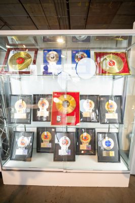 beverlyhills_juliensauctions_official_287229.jpg
