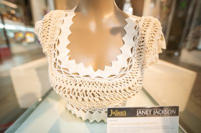 beverlyhills_juliensauctions_official_289129.jpg