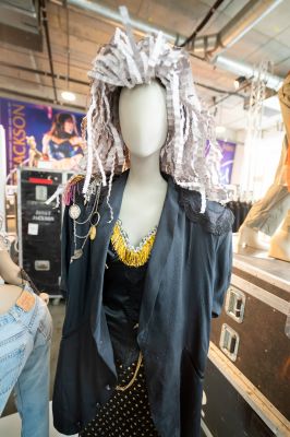 beverlyhills_juliensauctions_official_28929.jpg
