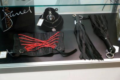 jj_juliensauctions_beverlyhills_gallery_opening_2021_284229.jpg