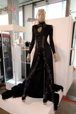 jj_juliensauctions_beverlyhills_gallery_opening_2021_285029.jpg