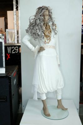 jj_juliensauctions_beverlyhills_gallery_opening_2021_285929.jpg