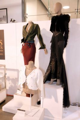 jj_juliensauctions_beverlyhills_gallery_opening_2021_287229.jpg