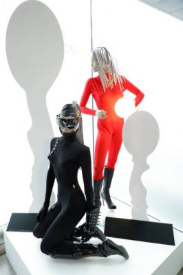 jj_juliensauctions_beverlyhills_gallery_opening_2021_288329.jpg