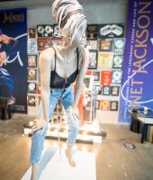 beverlyhills_juliensauctions_official_281729.jpg