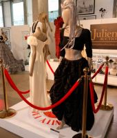 jj_juliensauctions_beverlyhills_gallery_opening_2021_281729.jpg