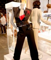 jj_juliensauctions_beverlyhills_gallery_opening_2021_286929.jpg