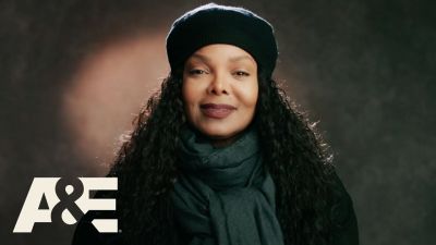 jj_JanetDocPromo_28229.jpg
