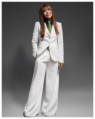 janet_daniellelevitt_outtakes_28429.jpg