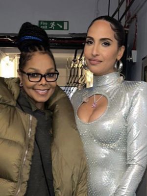 janet_snohaalegra_uk2201.jpg