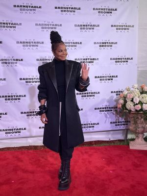 jj__BarnstableBrown_KentuckyGala22_28429.jpg