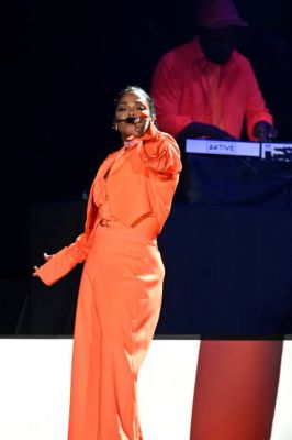 JANET_DERBYNIGHT_2022_282329.jpg