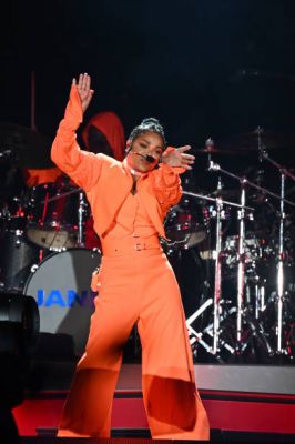 JANET_DERBYNIGHT_2022_283529.jpg