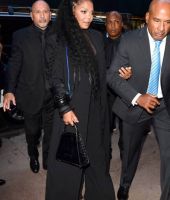 jj_arriving_Csiriano2022_NYFW_28429.jpg