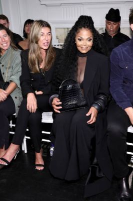 jj_CsirianoNYFW_Show_2022_281429.jpg