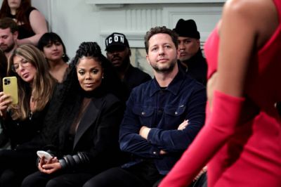 jj_CsirianoNYFW_Show_2022_28829.jpg