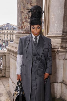 jj_VianneyLeCaer_PFW_28429.jpg
