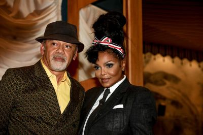 jj_Janet_KristinaO_NeillAnniversary_22_28429.jpg