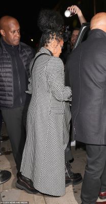 jj_LeavingMcQueenParty_22_28129.jpg