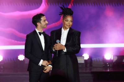 jj_TrustArabiaAwards_Qatar_28429.jpg