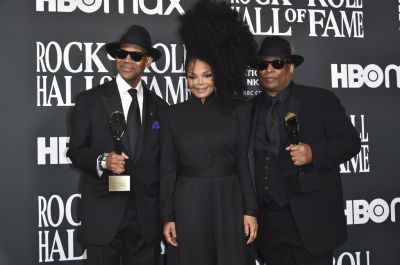 jj_RockHall2022_28329.jpg