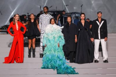 Keywords: Janet Jackson, Qatar, Emerge, Fashion, 2022, Naomi campbell