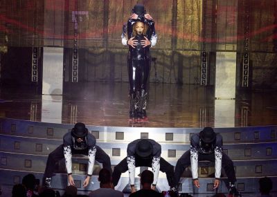 jj_VegasFinalAct_00002.jpg