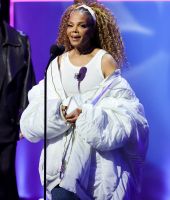 JJ_AMAs_AwardShow00005_copy.jpg