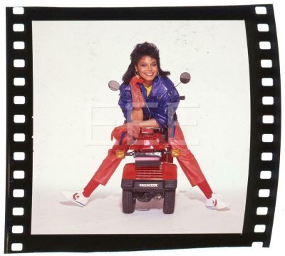 janet_DSouttakes_28229.jpg