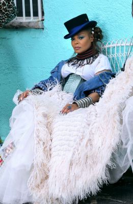 jj_JANET_MADEFORNOW_BTS_04.jpg