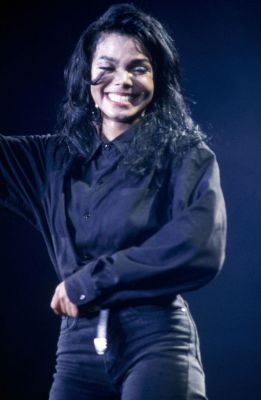 jj_RhythmNationTour_Miscellaneous1.jpg