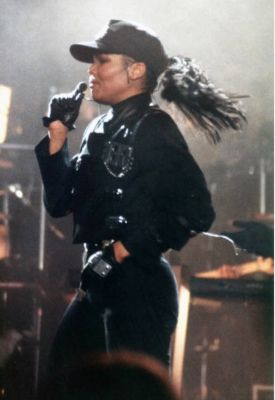 jj_tour_rare_90sjanet_28629.jpg