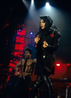 jj_RhythmNationTour_London_03.jpg