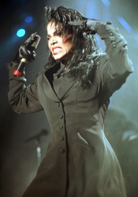 jj_RhythmNationTour_007.jpg