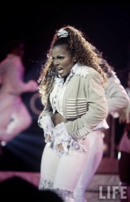 jj_janetWorldTourLIFEmag_013.jpg