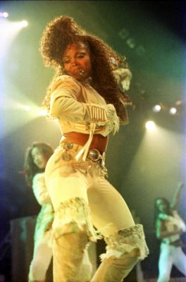 janetWorldTour_Singapore2.jpg