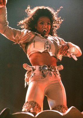 jj_janetWorldTour_UK_010.jpg