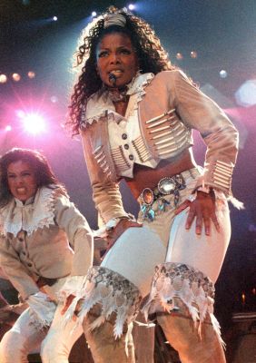 jj_janetWorldTour_UK_011.jpg