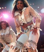 jj_janetWorldTour_UK_011.jpg