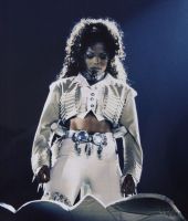 jj_janettourlondonextra2.jpg
