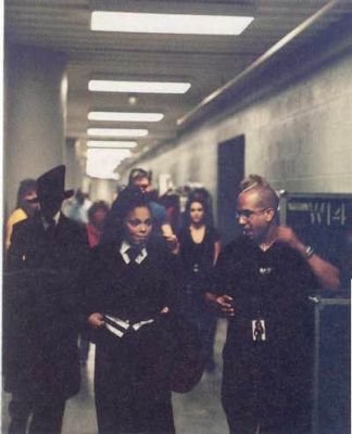 TheVelvetRopeTour_backstage.jpg