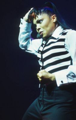 jj_tvrtour_belgium_281229.jpg