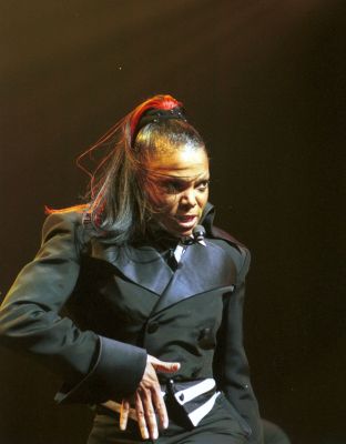 jj_TVRTour_Glasgow18.jpg